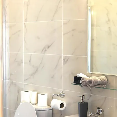 Ashes Seafood Restaurant