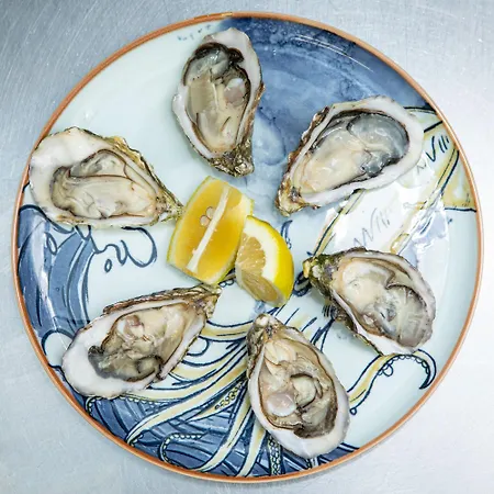Ashes Seafood Restaurant Gæstehus *