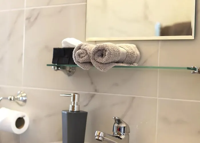 Konukevi Ashes Seafood Restaurant 3*