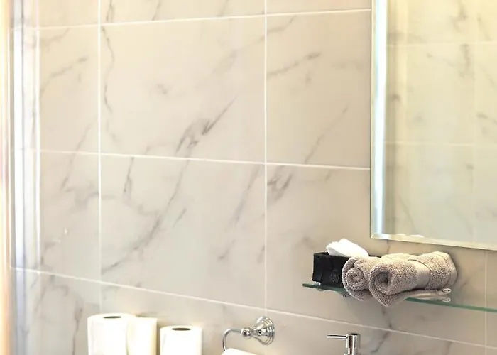 Ashes Seafood Restaurant