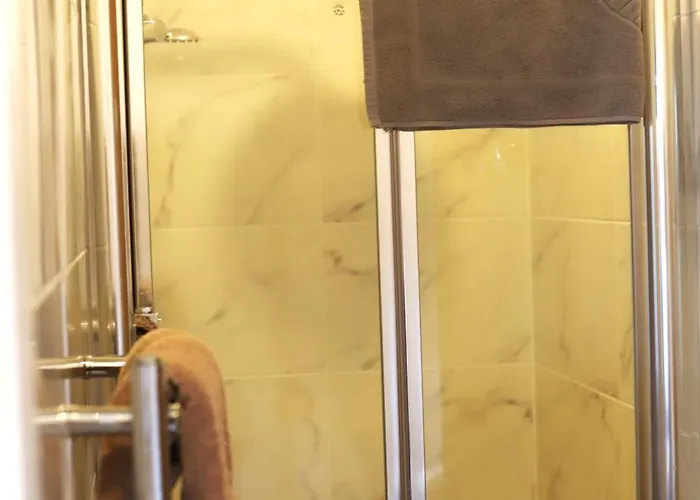 Konukevi Ashes Seafood Restaurant Dingle