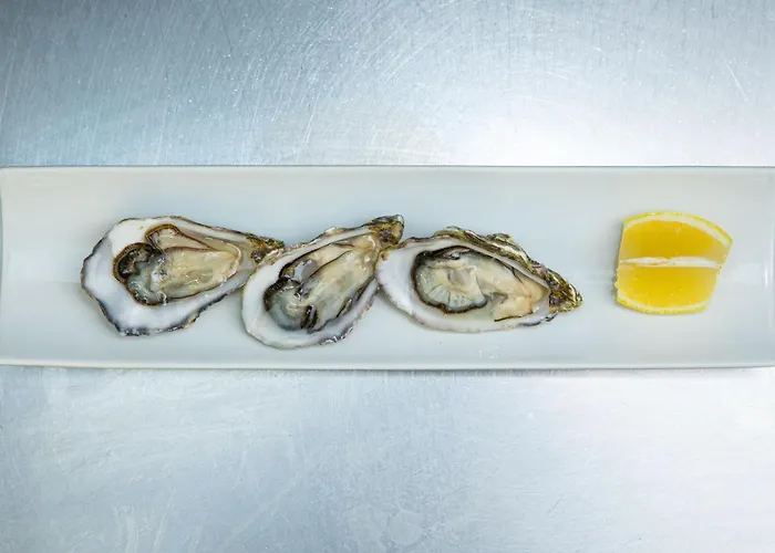 Pensión Ashes Seafood Restaurant 3*